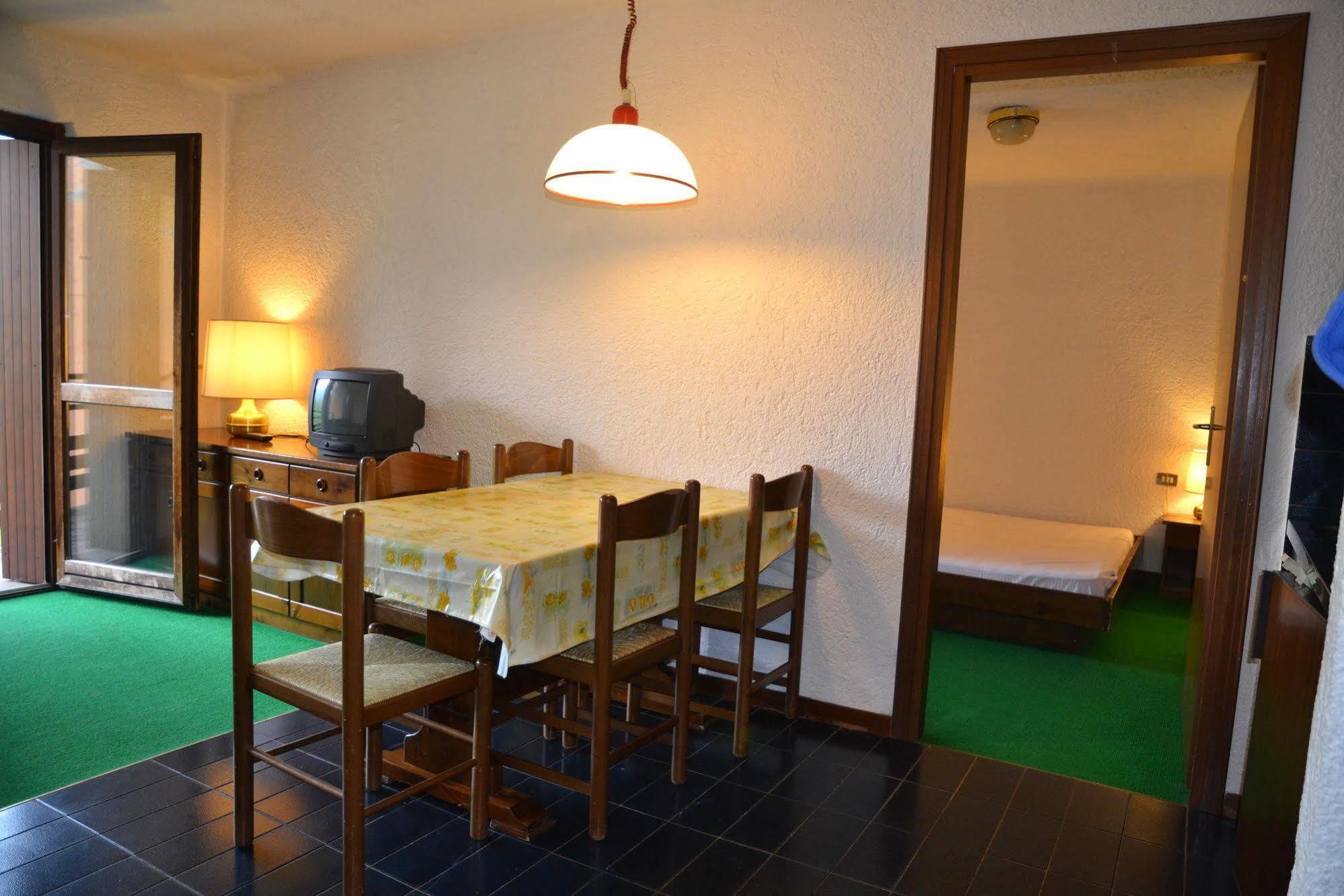 Residence Le Baite Artogne Екстер'єр фото